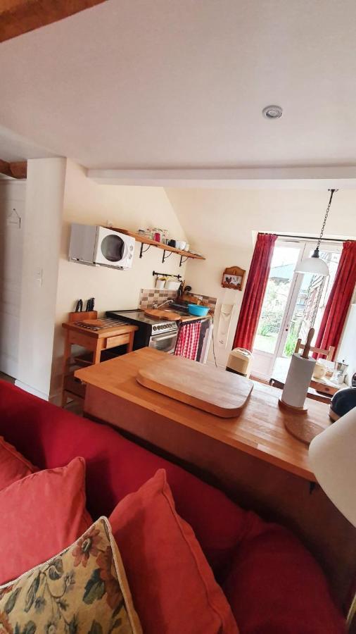 Вилла Le Petit Hameau Boffles Экстерьер фото